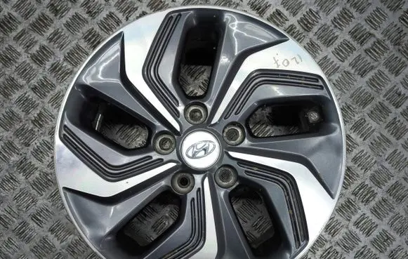 R16 alloy rim