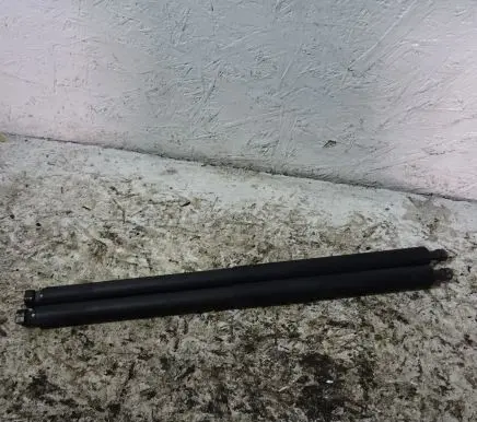 Opel Insignia A Shock absorber/damper mounting bracket 