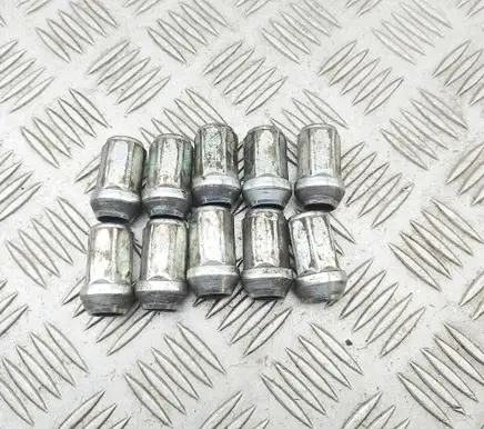 Ford Transit Custom Nuts/bolts