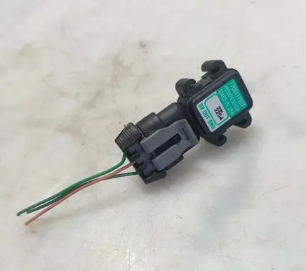 Renault Scenic I Air pressure sensor 7700111957