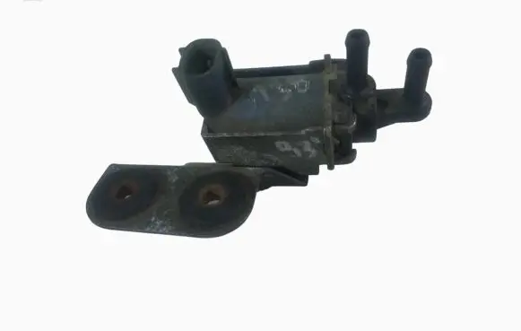 Suzuki Samurai Turbo solenoid valve 18117-80C00