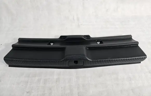 Audi A3 S3 8V Trunk/boot sill cover protection 8V3863471G