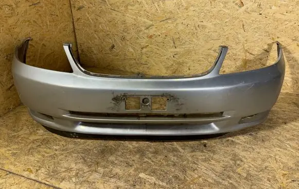 Toyota Avensis Verso Front bumper 7685202030