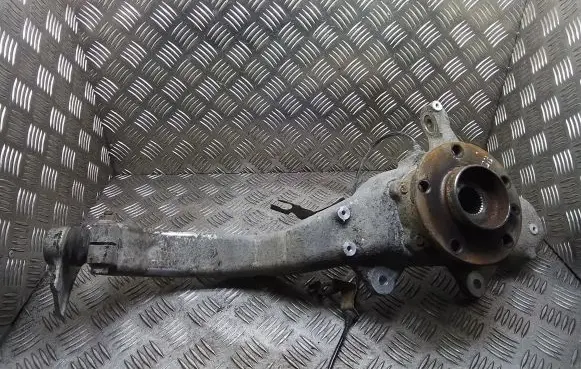 BMW X6 E71 Front wheel hub spindle knuckle 6773784 31216773784