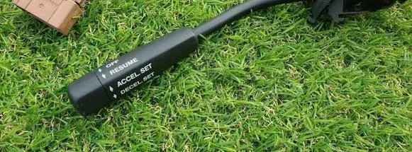 Mercedes-Benz SLK R170 Cruise control stalk 2105400745