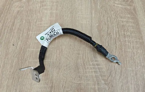 Volkswagen Amarok II Positive cable (battery) MB3T14N143MC