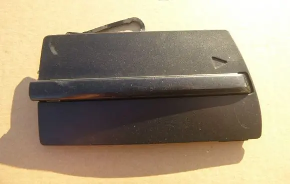 Mini Clubman F54 Front tow hook cap/cover 7495205