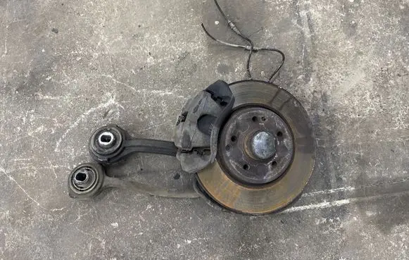 Mercedes-Benz CLK A209 C209 Front wheel hub spindle knuckle