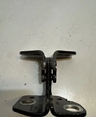 Ram 1500 Rear door lower hinge 85574F