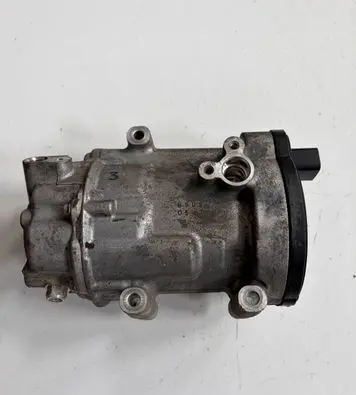 Toyota RAV 4 (XA50) Air conditioning (A/C) compressor (pump) 0424000171 0424001101