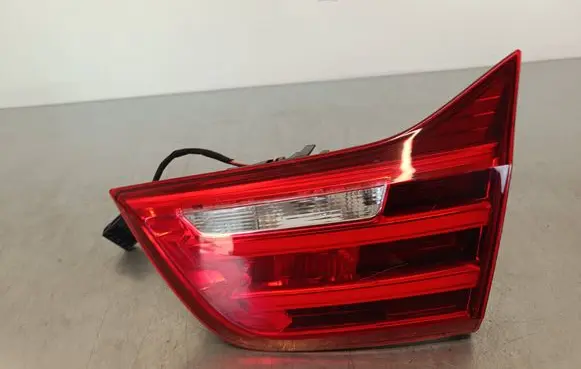 BMW 4 F36 Gran coupe Tailgate rear/tail lights 7296102