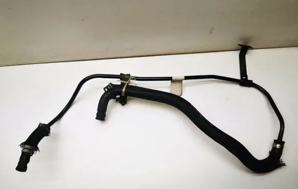 Chrysler 300 - 300C Coolant pipe/hose 04598021AD