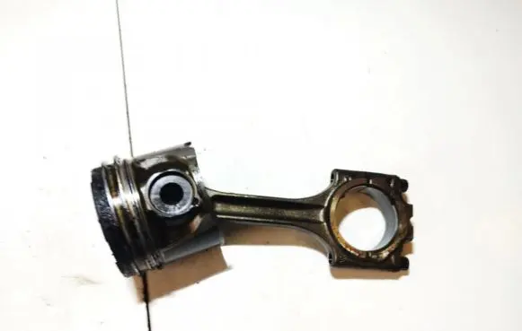 Volvo S60 Piston with connecting rod