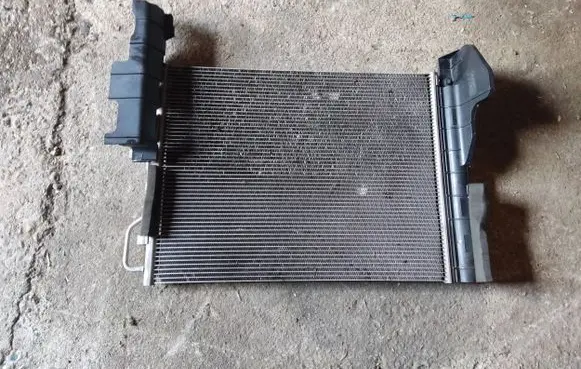 Air conditioning (A/C) radiator (interior)