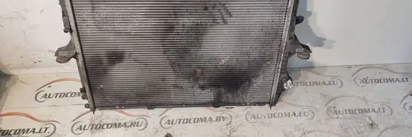 Audi Q7 4L Coolant radiator