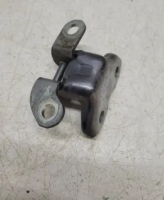 Toyota Prius (XW20) Rear door upper hinge