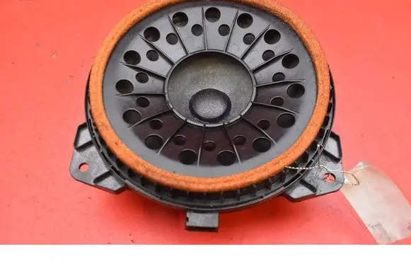 Toyota Auris 150 Subwoofer speaker 8616002800