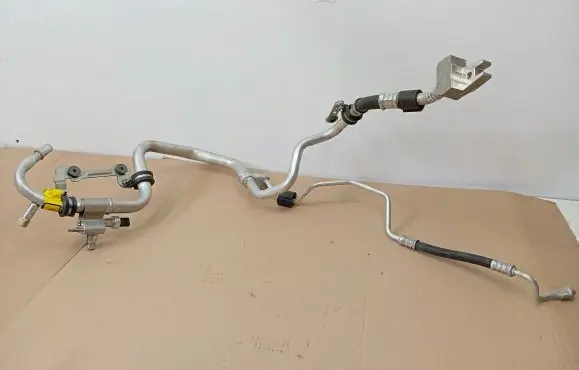 Maserati Ghibli Air conditioning (A/C) pipe/hose 670004945