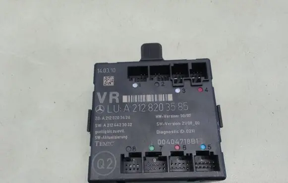 Mercedes-Benz E W212 Door control unit/module A2128203585
