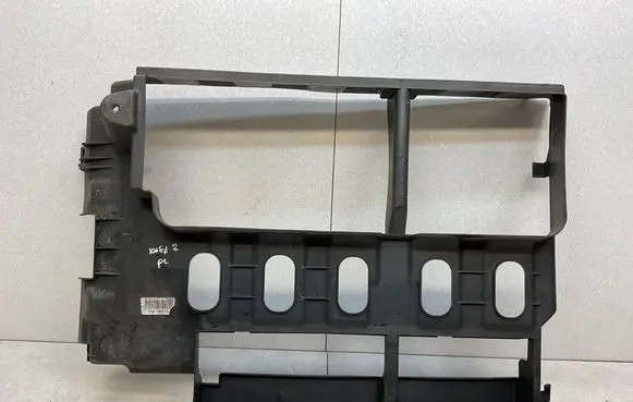 Ford Kuga II Intercooler air guide/duct channel GV4B8311AA
