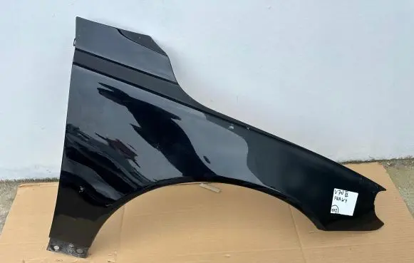 Volvo V70 Fender