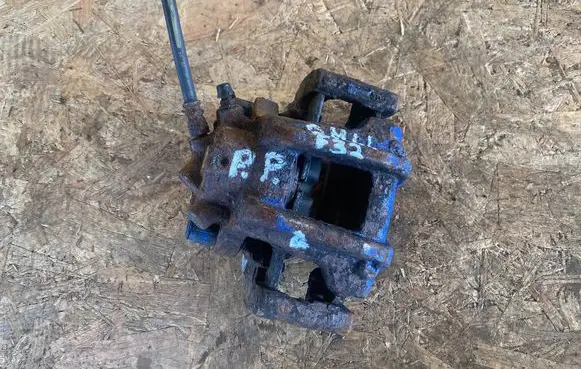 BMW 4 F32 F33 Front brake caliper 296R