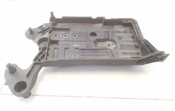 Skoda Octavia Mk3 (5E) Battery tray 5Q0915321J