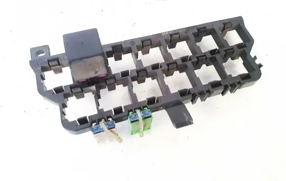Volkswagen Golf IV Fuse box set 8d0937503e