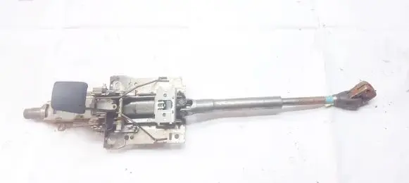 Volkswagen Touran I Steering wheel axle
