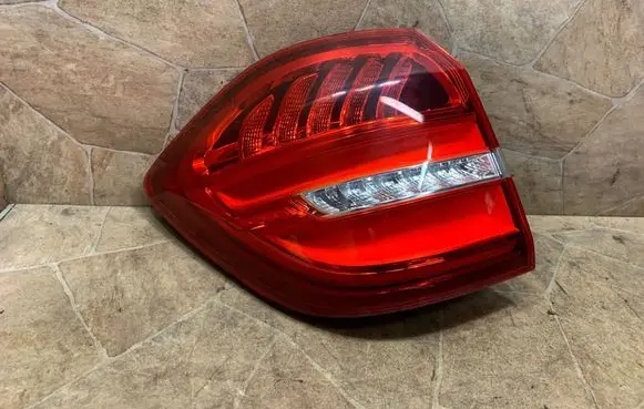 Mercedes-Benz GLS X166 Rear/tail lights A1669060502