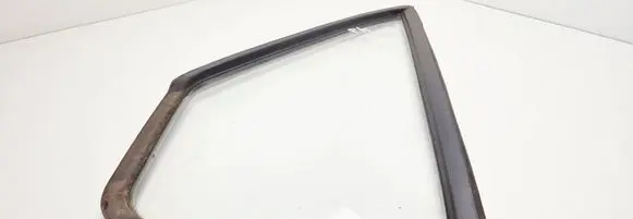 Ford Transit Front vent window/glass (coupe) DOT32M11AS2 43R00021