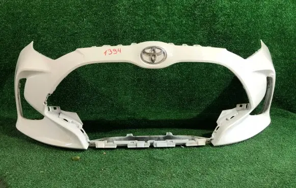 Toyota Yaris XP210 Front bumper