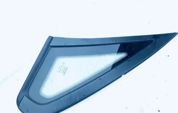 Volvo S80 Rear side window