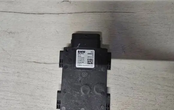 Volkswagen Caddy Parking PDC sensor speaker 688093