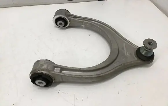 Mercedes-Benz GLC C254 Front lower control arm/wishbone A214333