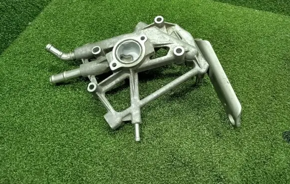 Volkswagen Crafter EGR valve cooler bracket 04L131425E AC46000 GD01871310