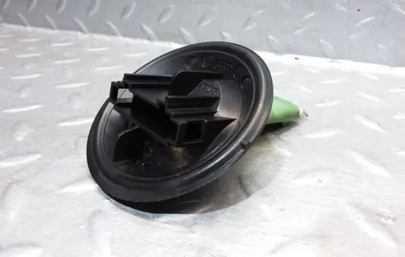 Heater blower motor/fan resistor