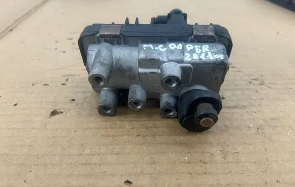Mini Cooper Countryman R60 Turbine electric control actuator 59001107138
