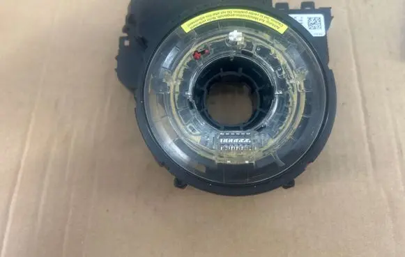 Audi A4 S4 B8 8K Airbag slip ring squib (SRS ring) 8K0953568F 90315HL30000J