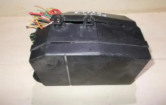 Jaguar X-Type Fuse box set
