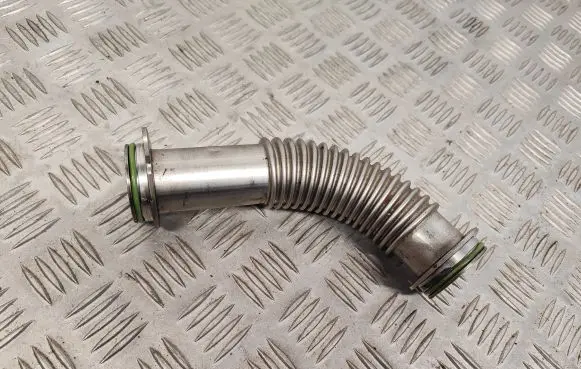 Audi Q5 SQ5 EGR valve line/pipe/hose 059145732A