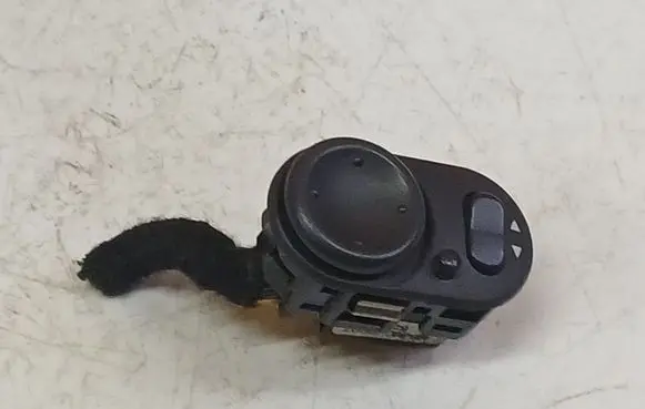 Saab 9-5 Wing mirror switch 5241229