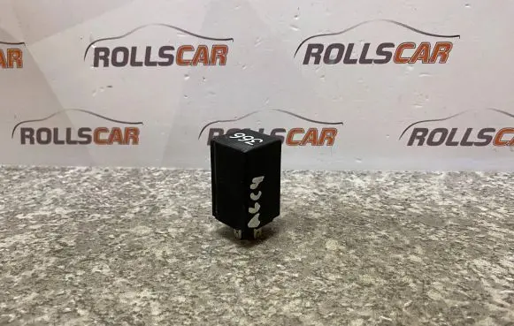 Audi A6 S6 C4 4A Other relay 4A0907413B 5DA00748700