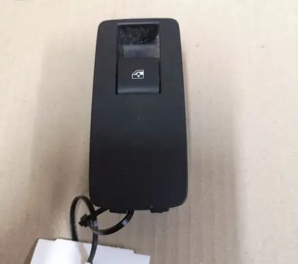 Opel Insignia A Electric window control switch 13222231