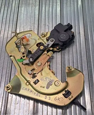 KIA Carnival Rear door lock