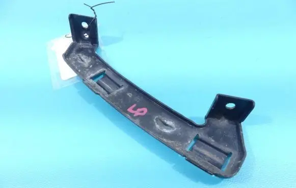 Hyundai i30 Headlight/headlamp mounting bracket IMPRK1308360