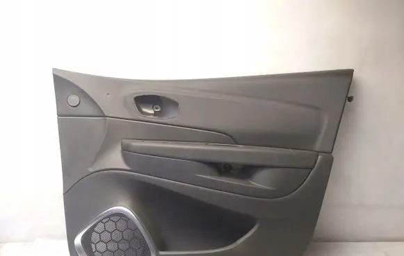 Renault Captur Front door card panel trim