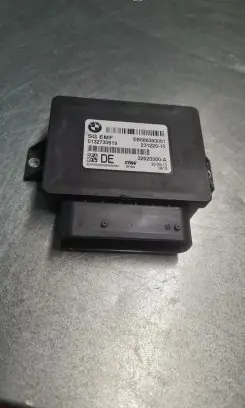 BMW 5 F10 F11 Hand brake control module 32620300 01327300619