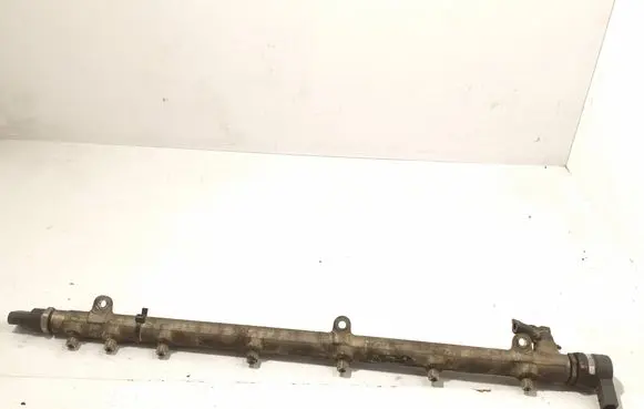 Mercedes-Benz E W211 Fuel main line pipe A6130700195