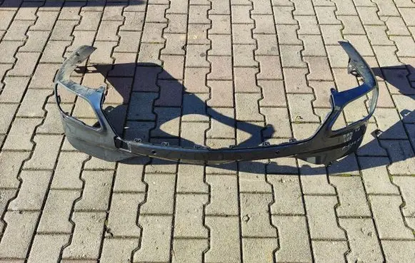 Tailgate/trunk spoiler